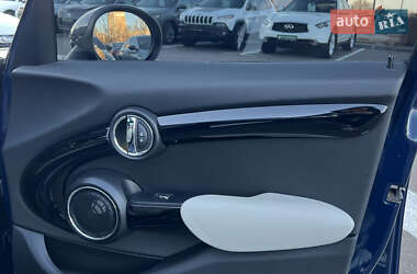Хетчбек MINI Cooper 2018 в Києві