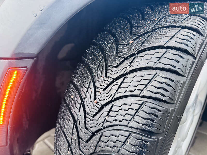 Хэтчбек MINI Cooper 2003 в Киеве