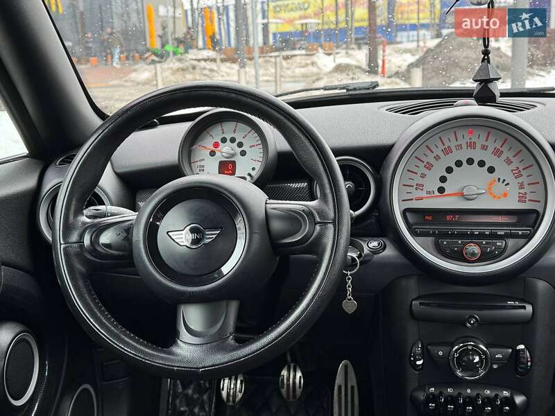 Хетчбек MINI Cooper 2011 в Києві