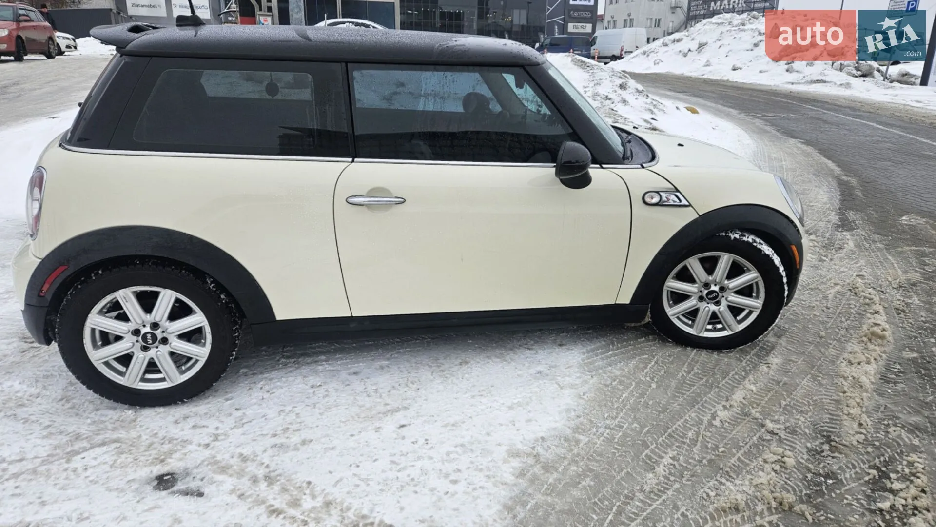2010 MINI Cooper - мініатюра 3