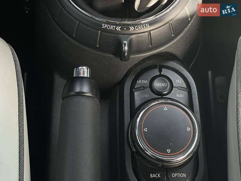 Хэтчбек MINI Cooper 2016 в Днепре фото 19 Хэтчбек MINI Cooper 2016 в Днепре