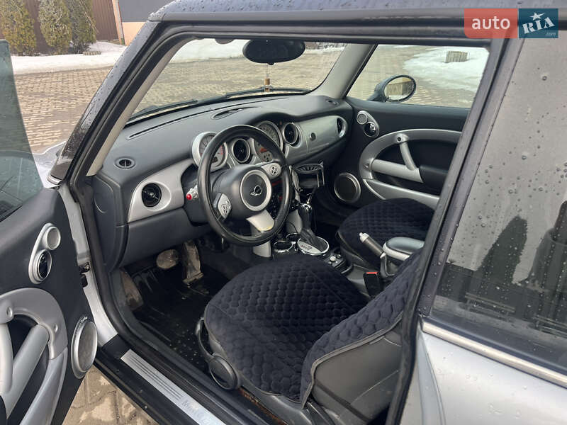 Хетчбек MINI Cooper 2006 в Дунаївцях фото 8 Хетчбек MINI Cooper 2006 в Дунаївцях