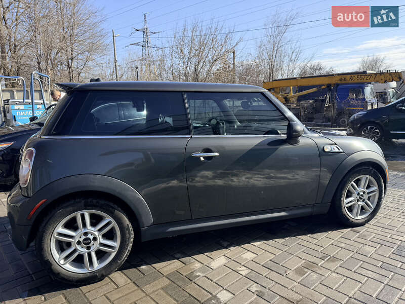 Хэтчбек MINI Cooper 2011 в Днепре фото 6 Хэтчбек MINI Cooper 2011 в Днепре