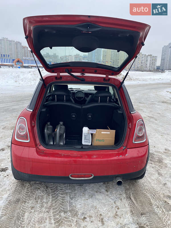 Хетчбек MINI Cooper 2012 в Києві фото 15 Хетчбек MINI Cooper 2012 в Києві