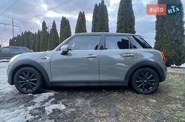 Хетчбек MINI Cooper 2016 в Броварах