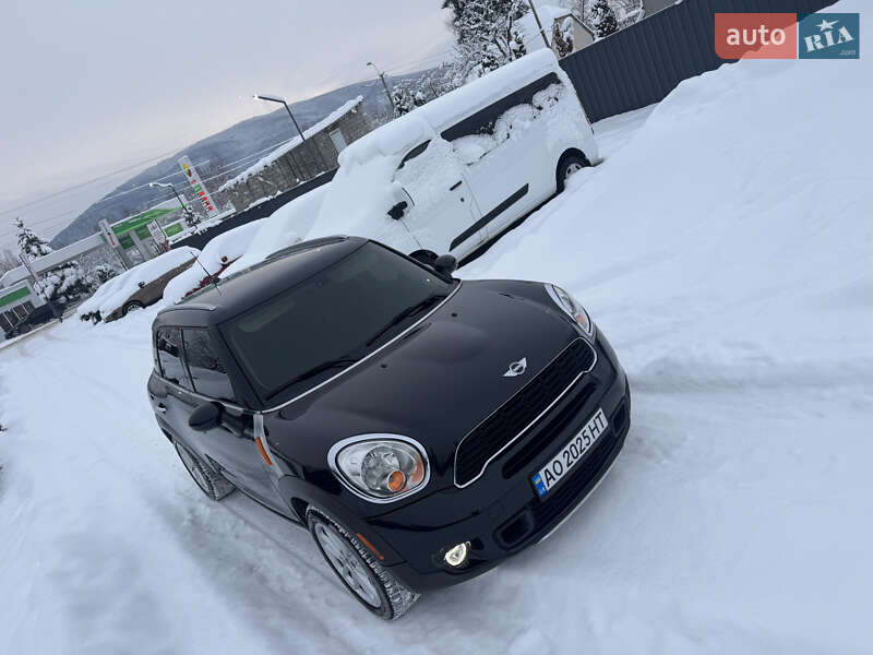 Хэтчбек MINI Cooper 2015 в Ужгороде