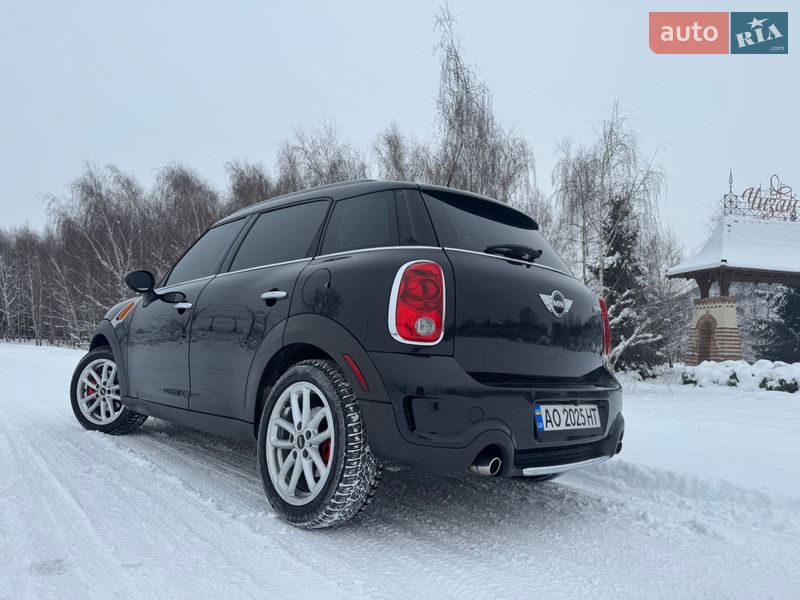 Хэтчбек MINI Cooper 2015 в Ужгороде