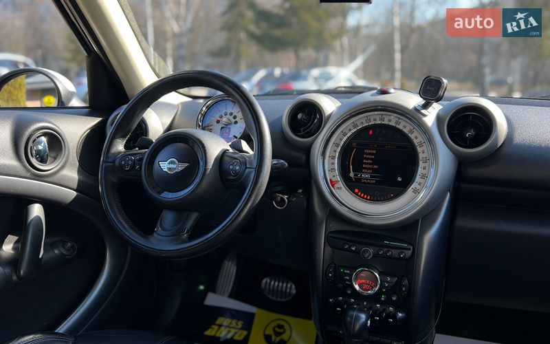 Хэтчбек MINI Cooper 2012 в Львове