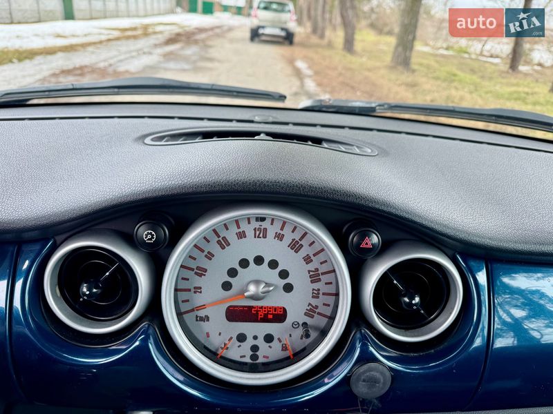 Хетчбек MINI Cooper 2006 в Києві