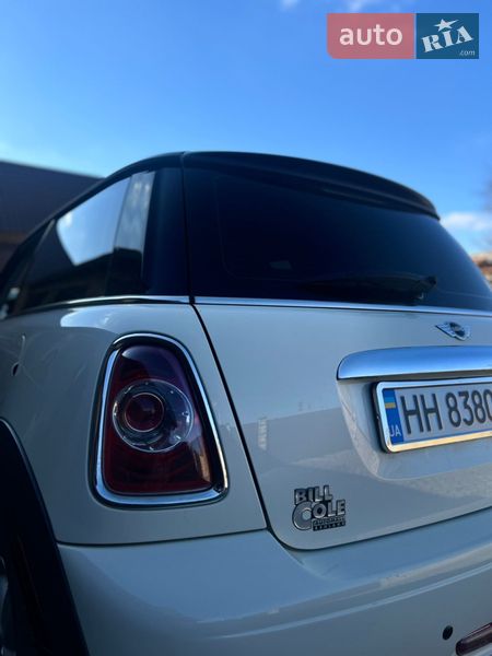 Хэтчбек MINI Cooper 2011 в Раздельной