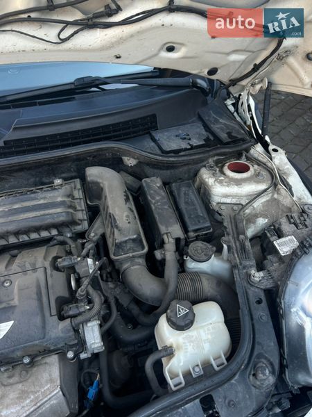 Хэтчбек MINI Cooper 2011 в Раздельной