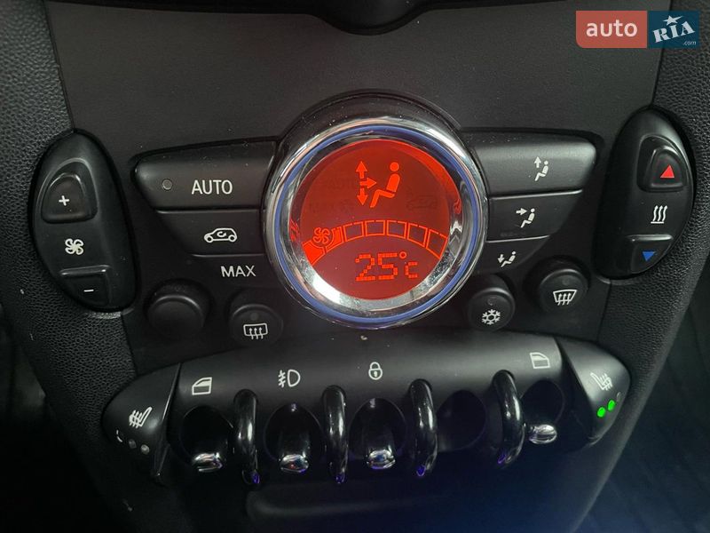 Хетчбек MINI Cooper 2010 в Києві