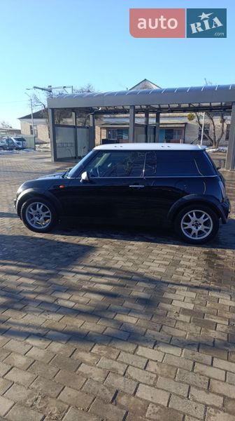 Хетчбек MINI Cooper 2002 в Лубнах