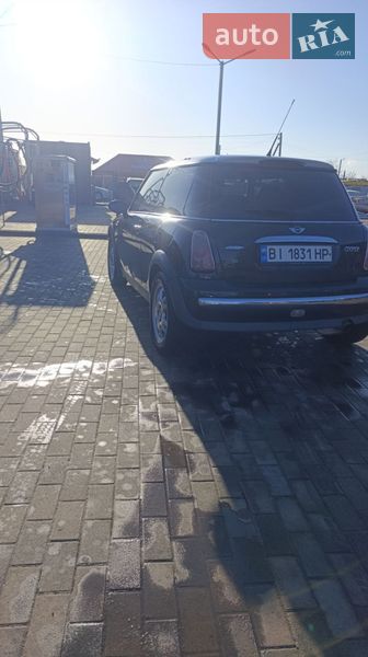 Хетчбек MINI Cooper 2002 в Лубнах