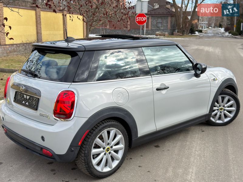 Хетчбек MINI Cooper 2021 в Києві