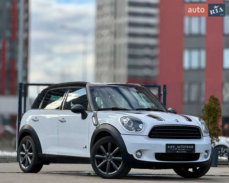 MINI Cooper 2011