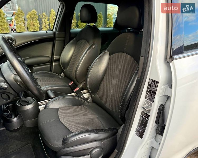 Хэтчбек MINI Cooper 2011 в Киеве