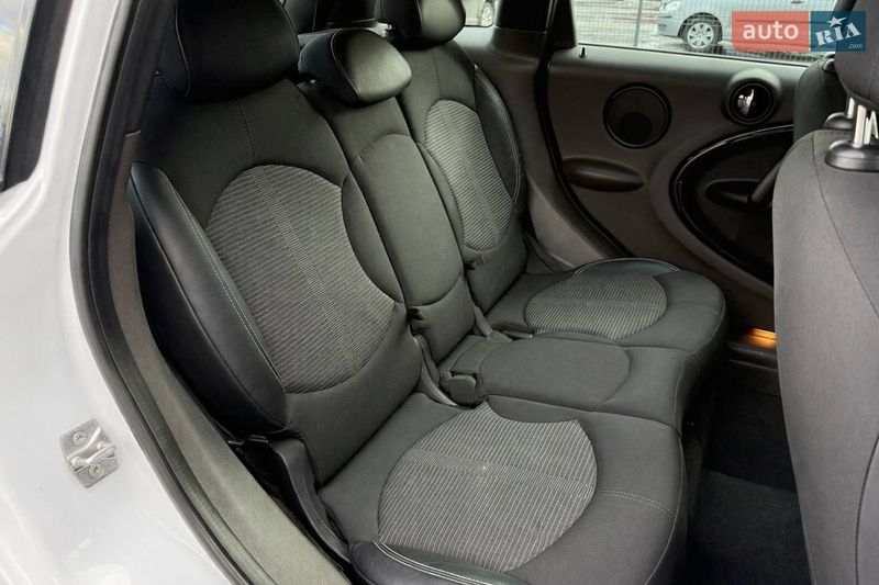 Хэтчбек MINI Cooper 2011 в Киеве