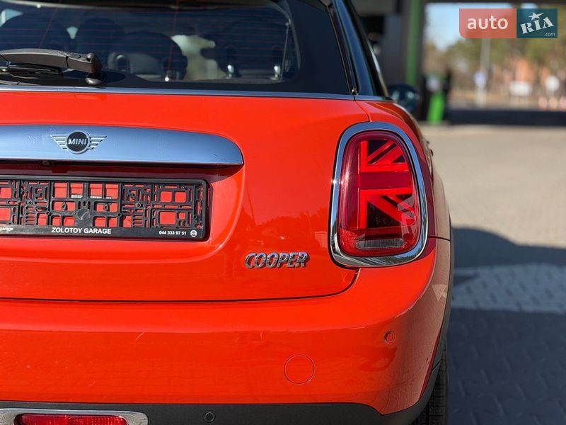 Хэтчбек MINI Cooper 2020 в Киеве