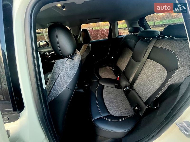 Хэтчбек MINI Cooper 2019 в Киеве
