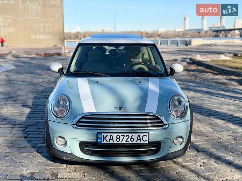Хетчбек MINI Cooper 2012 в Києві