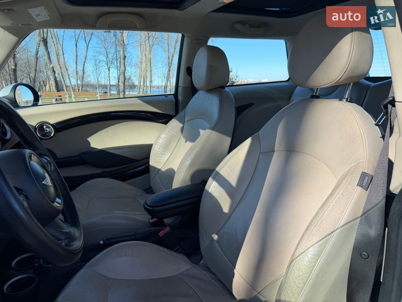 Хетчбек MINI Cooper 2012 в Києві