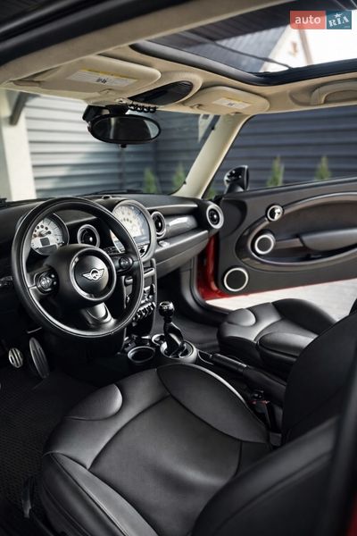 Хэтчбек MINI Cooper 2013 в Владимире