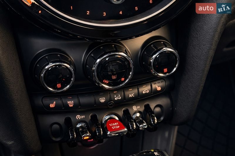 Хетчбек MINI Cooper 2016 в Івано-Франківську