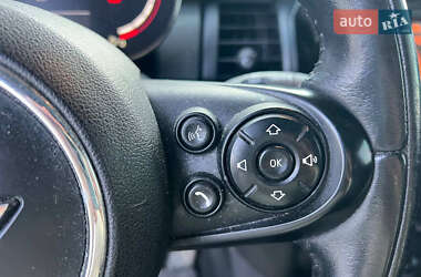 Хэтчбек MINI Cooper 2015 в Львове