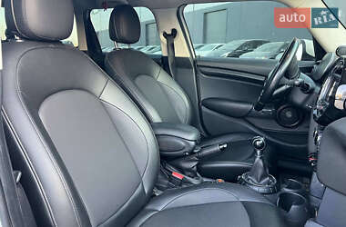 Хэтчбек MINI Cooper 2015 в Львове