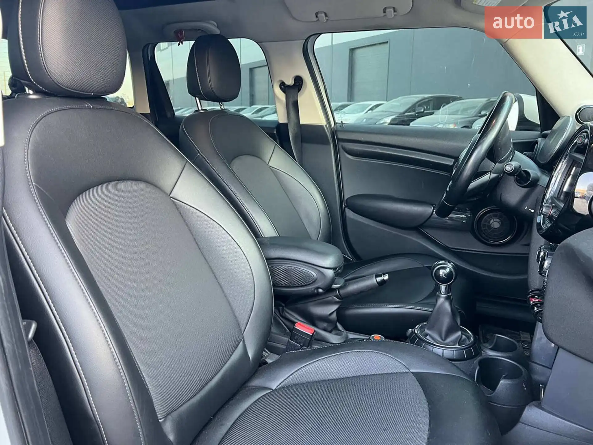 2015 MINI Cooper - мініатюра 40