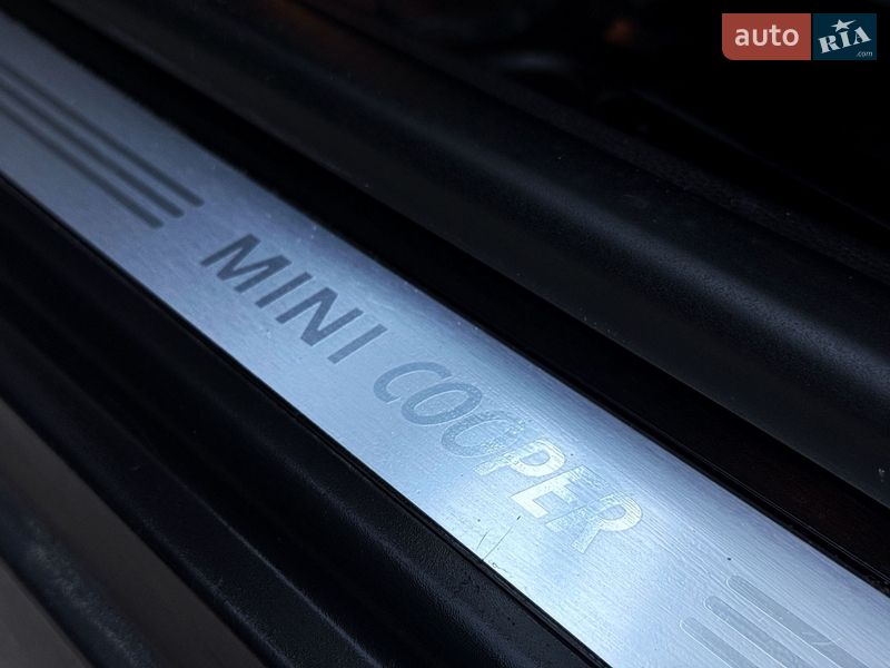 Хэтчбек MINI Cooper 2012 в Харькове
