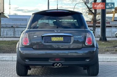 Хэтчбек MINI Cooper 2005 в Киеве