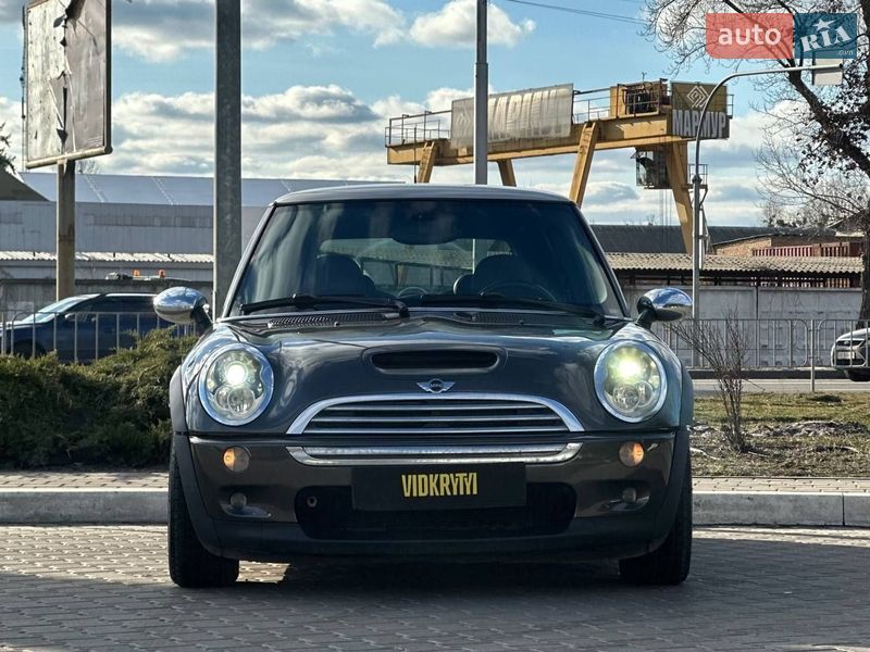 Хэтчбек MINI Cooper 2005 в Киеве