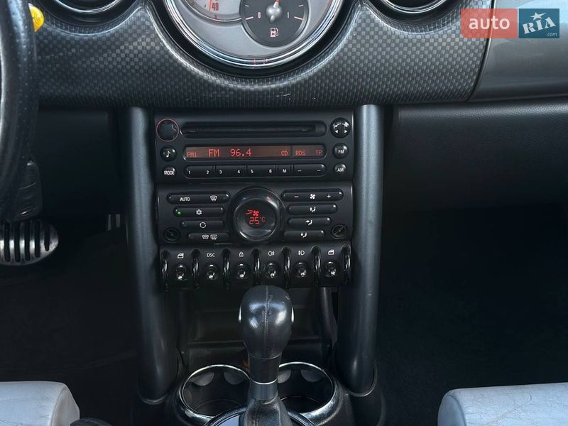 Хэтчбек MINI Cooper 2005 в Киеве