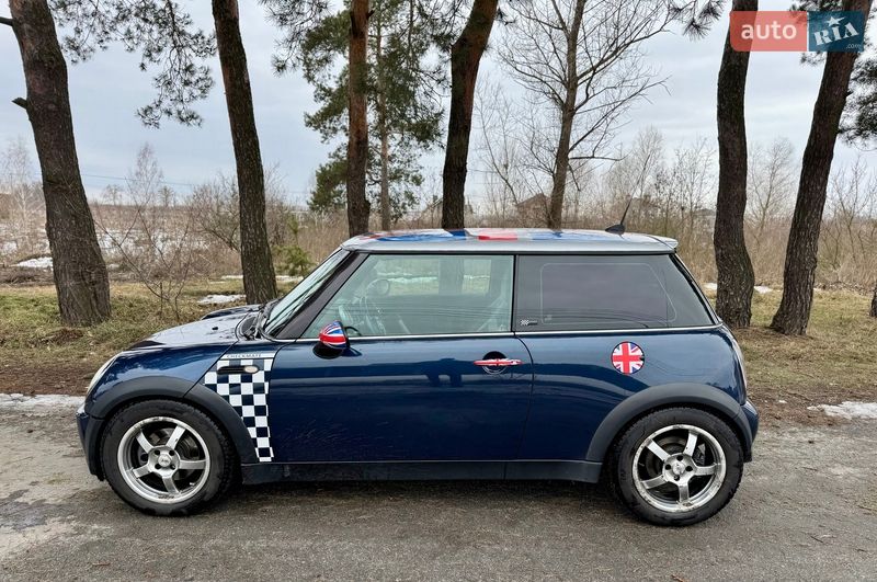 Хэтчбек MINI Cooper 2006 в Киеве