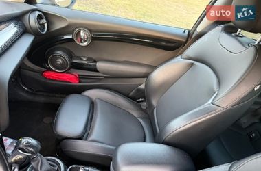 Хэтчбек MINI Cooper 2015 в Киеве