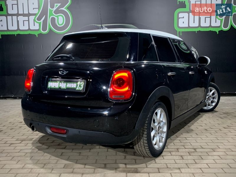 Хетчбек MINI Cooper 2017 в Одесі