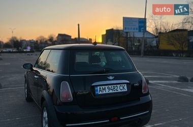 Хетчбек MINI Cooper 2004 в Житомирі