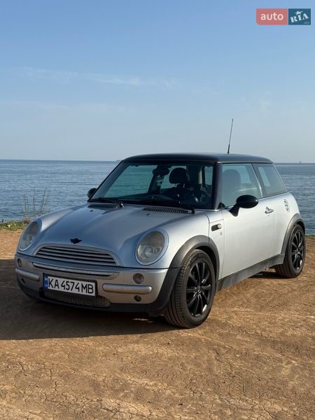 Хетчбек MINI Cooper 2001 в Одесі