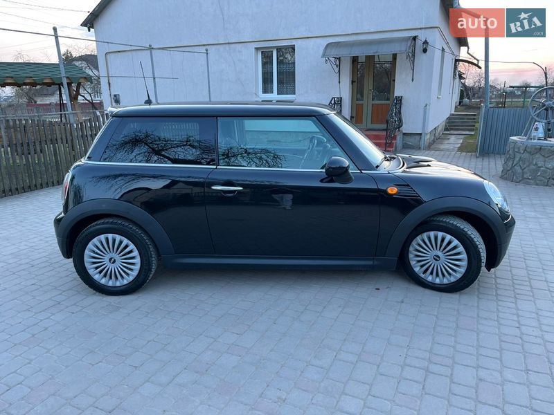 Хэтчбек MINI Cooper 2009 в Николаеве фото 4 Хэтчбек MINI Cooper 2009 в Николаеве