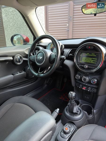 Хэтчбек MINI Cooper 2017 в Одессе