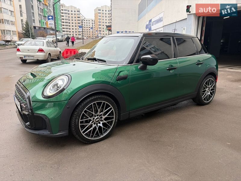 Хетчбек MINI Cooper 2020 в Києві
