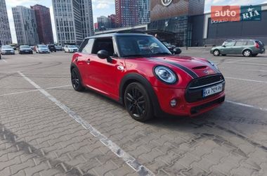 Хэтчбек MINI Cooper 2018 в Киеве