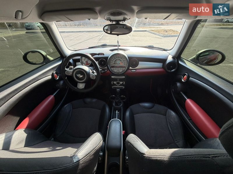 Хэтчбек MINI Cooper 2007 в Киеве
