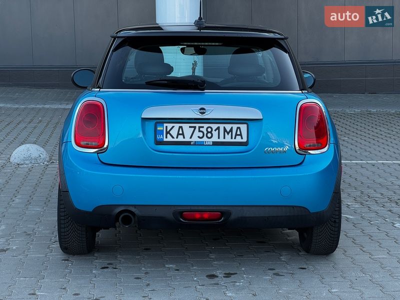 Хэтчбек MINI Cooper 2015 в Киеве