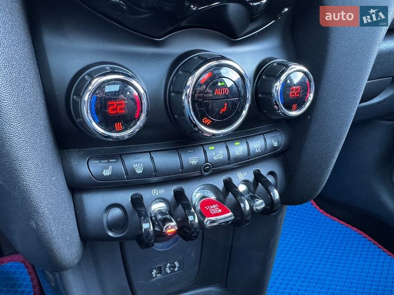 Хэтчбек MINI Cooper 2015 в Киеве