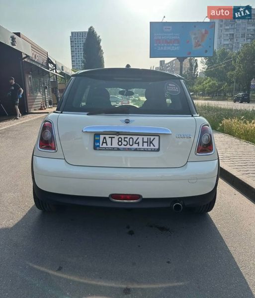 Хэтчбек MINI Cooper 2009 в Черкассах