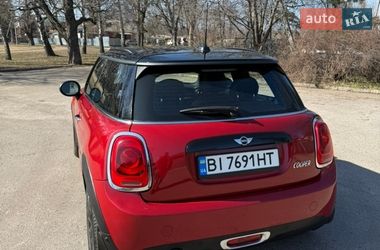 Хэтчбек MINI Cooper 2016 в Полтаве