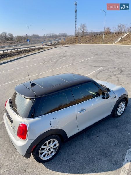 Хэтчбек MINI Cooper 2016 в Полтаве